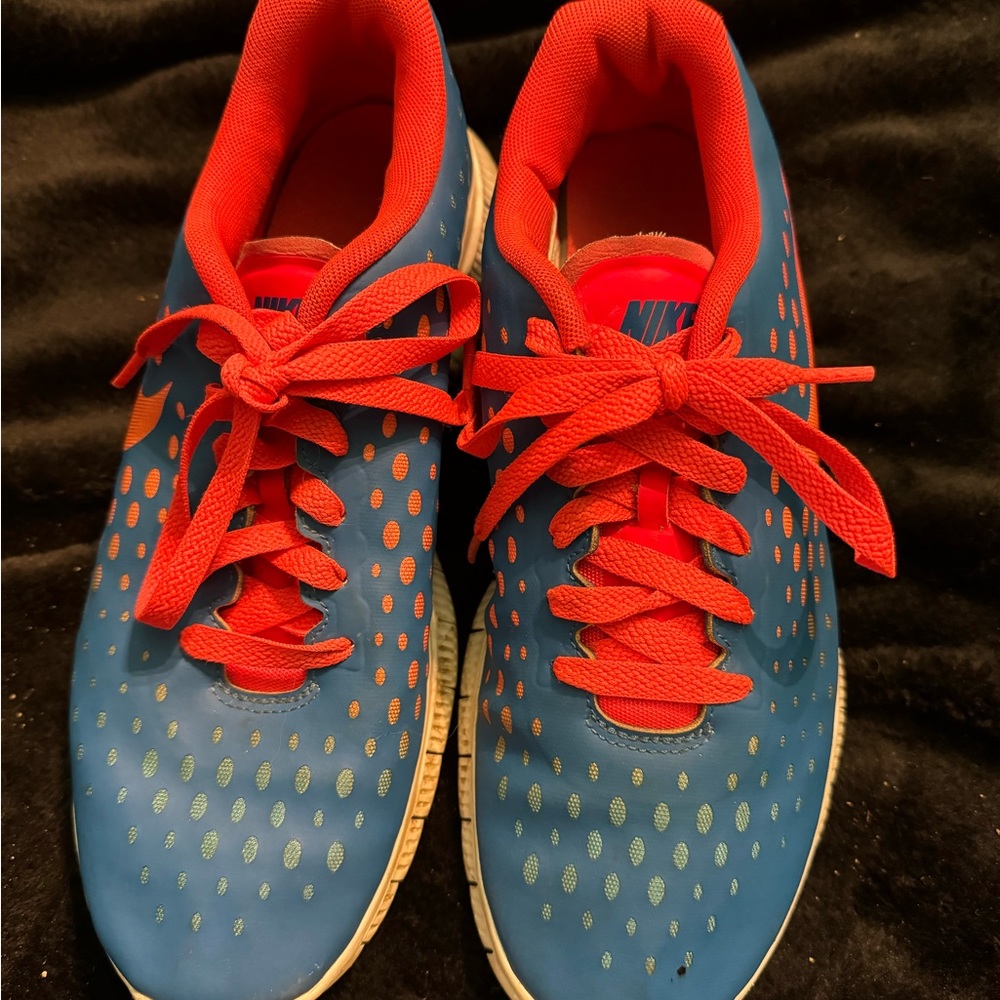 Woman Nike shoes
